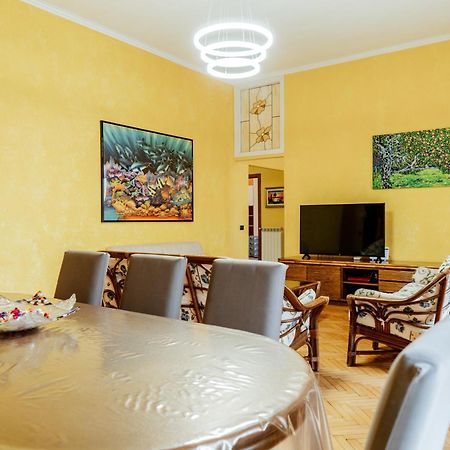 Luxe Apartment Near Milano, Rho Fiera E Mxp Busto Arsizio Exterior foto