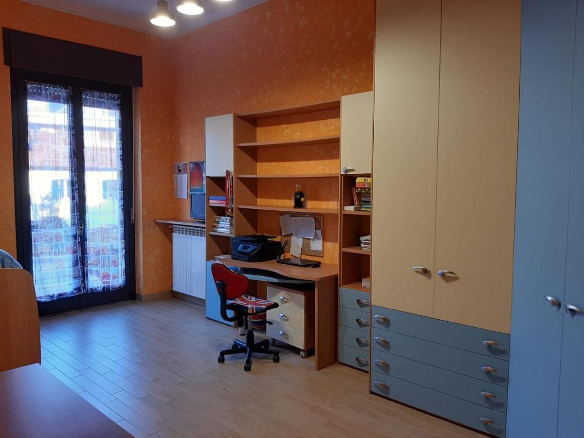 Luxe Apartment Near Milano, Rho Fiera E Mxp Busto Arsizio Exterior foto